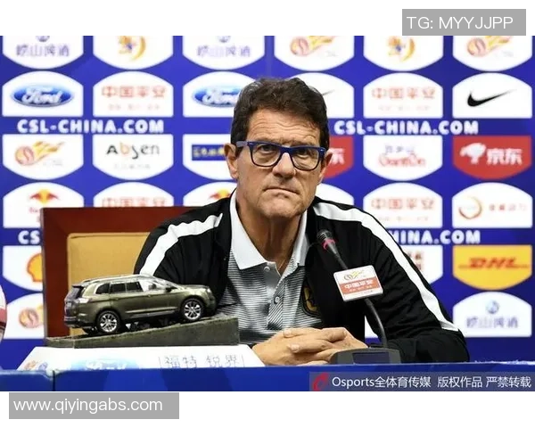 足球明星小卡自印揭示职业生涯背后的故事与奋斗历程